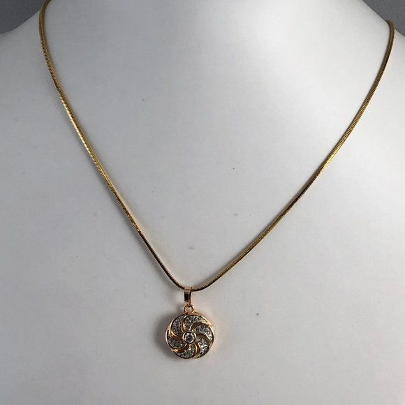 18k Gold Filled Cubic Zirconia Sun Burst Necklace - Picture 2 of 6